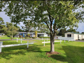 Strahan Beach Tourist Park